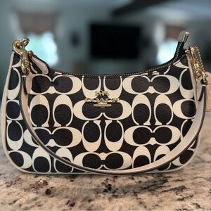 Coach Teri crossbody bag
